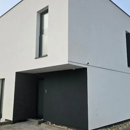 Moderny 2 S Velkou Terasou *