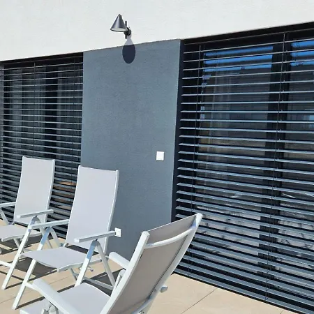 Apartament Moderny 2 S Velkou Terasou