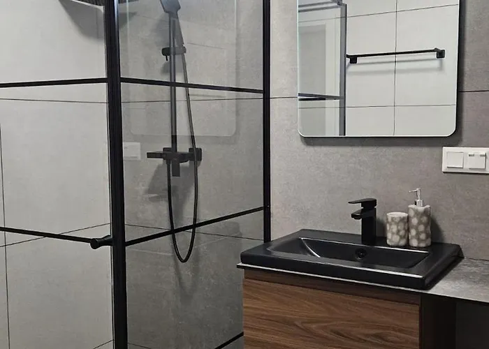 Moderný 2 S Veľkou Terasou Apartamento Bobrów